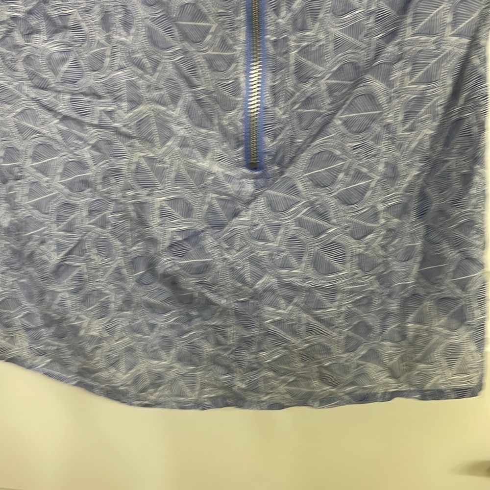 Banana Republic silk blend sleeveless top - Picture 7 of 8
